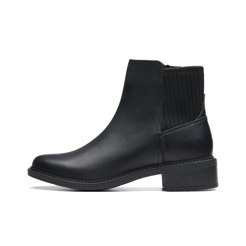 Clarks Joyful Plum Collection Crew Chelsea Boots Women's Black