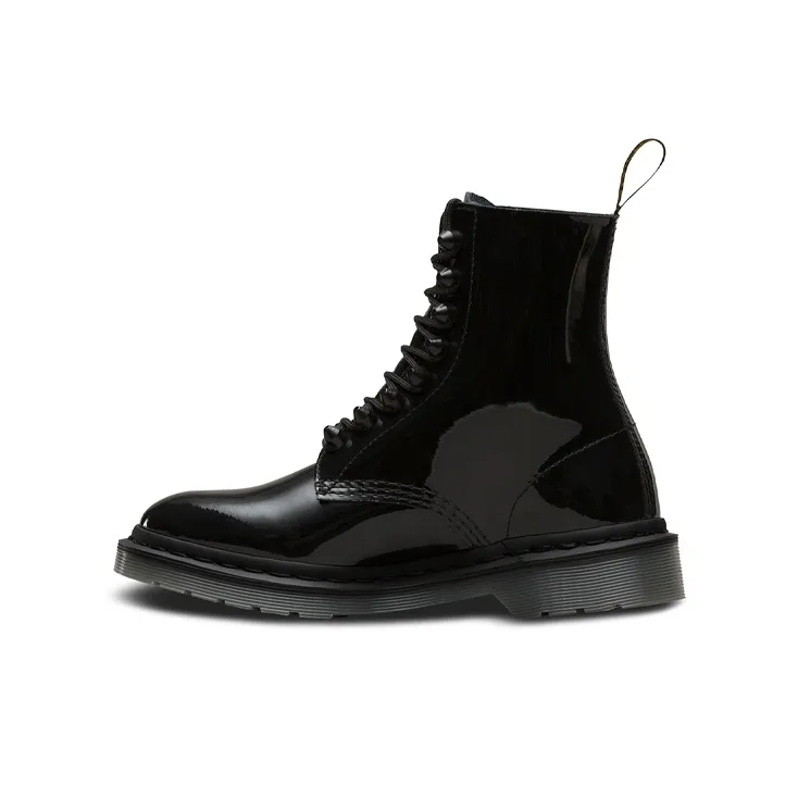Dr.Martens Pascal Stud Patent Lamper 'Black' Women's