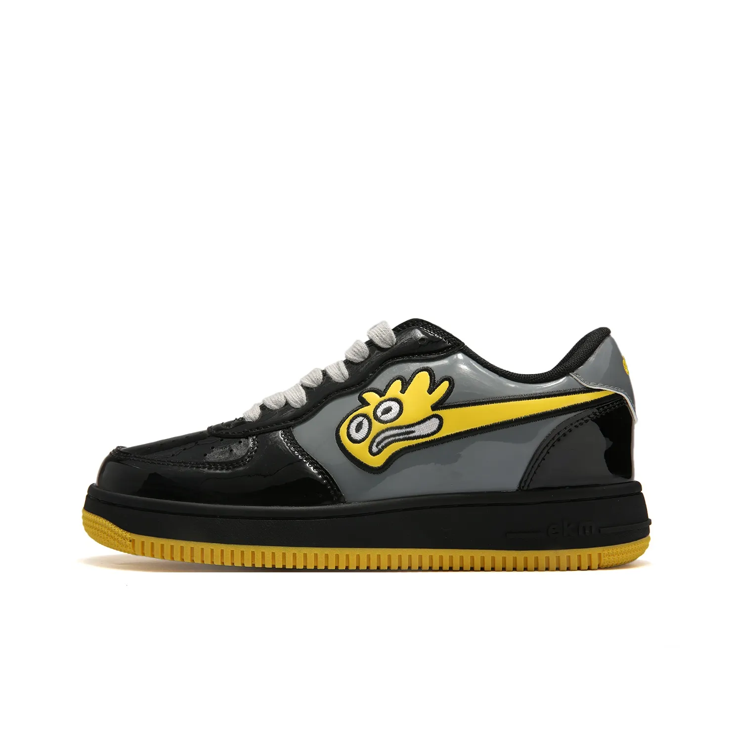 EKM Coverage Slip Resistant And Abrasion Resistant Low Top Skateboard Shoes Unisex Black Yellow