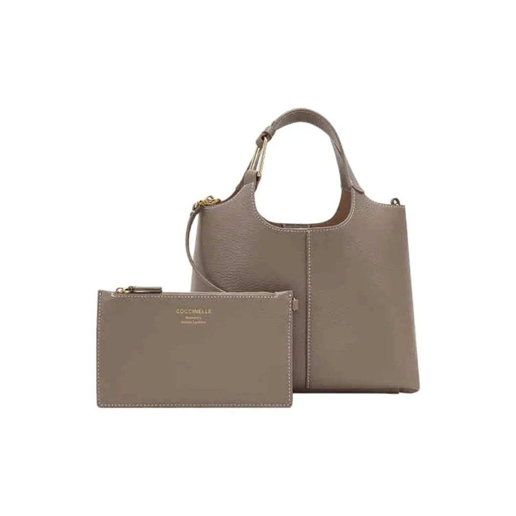 COCCINELLE Коровья кожа Сумка через плечо Большая Женская Warm Light Серый