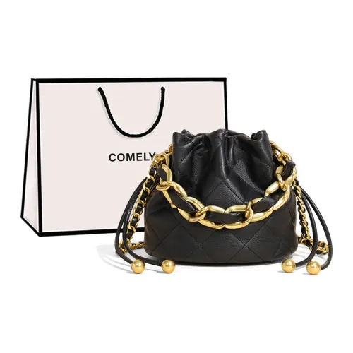 COMELY Сумки через плечо Черные Женские