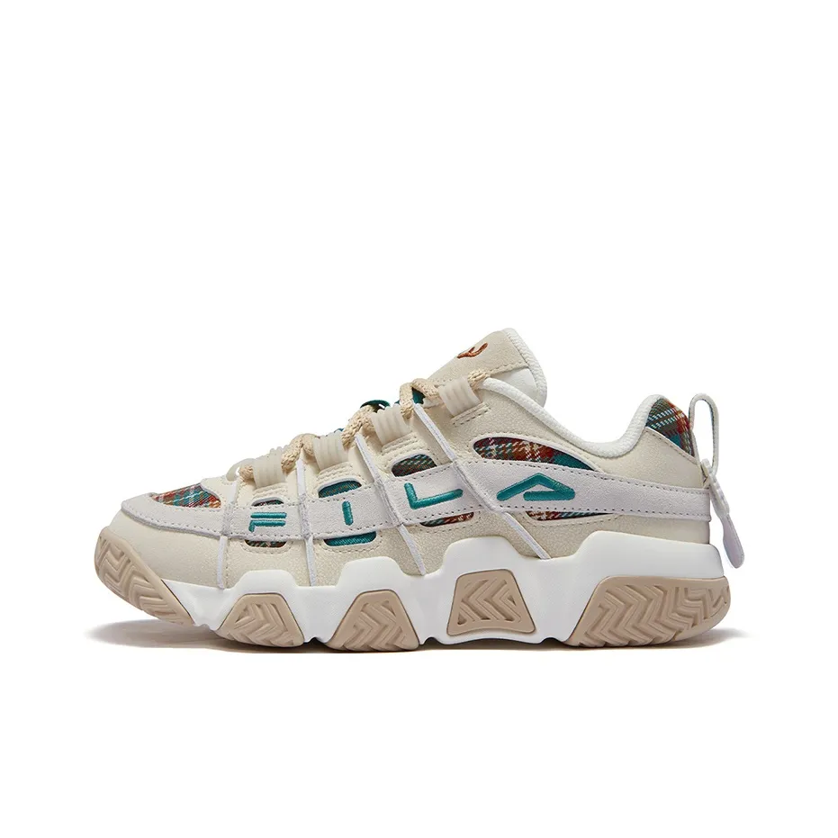FILA FUSION BARRICADE XMAS Puffy Shoes Wear-Resistant Low-Top Vintage Basketball Shoes Women's White Green