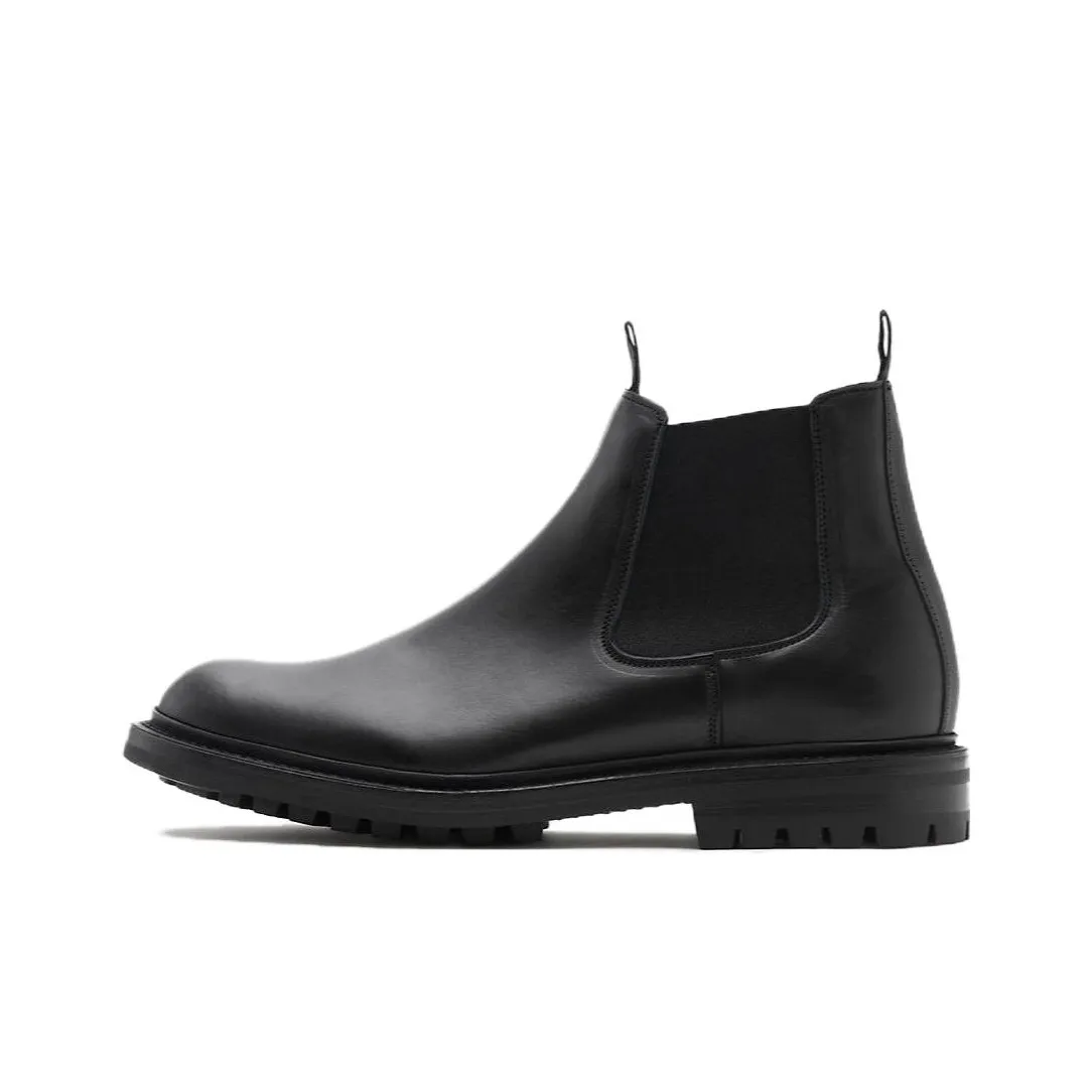 Burberry Short Chelsea Boots Men's Black