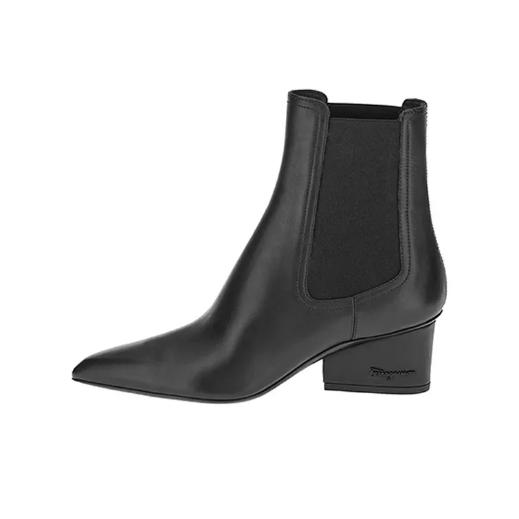Ferragamo Chelsea Boots Women's Black
