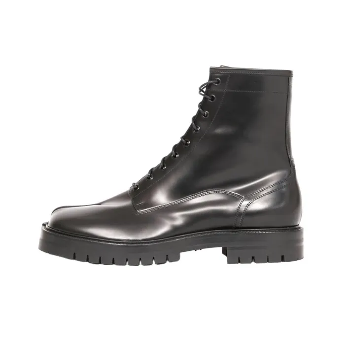 Maison Margiela Tabi Ankle Boots 916P▲ MAISON MARGIELA Tabi split-toe leather ankle boots | NET-A-PORTER