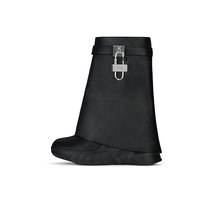 ロングブーツ GIVENCHY FW25 STIVALETTO \"SHARK LOCK\" (BE602RE147 001) Shark Lock ankle boots in leather in - black | Givenchy US