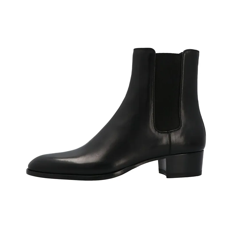 SAINT LAURENT Wyatt Chelsea Boots
