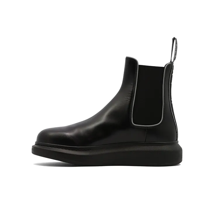 Alexander McQueen Leather Chelsea Boots 'Core Black'