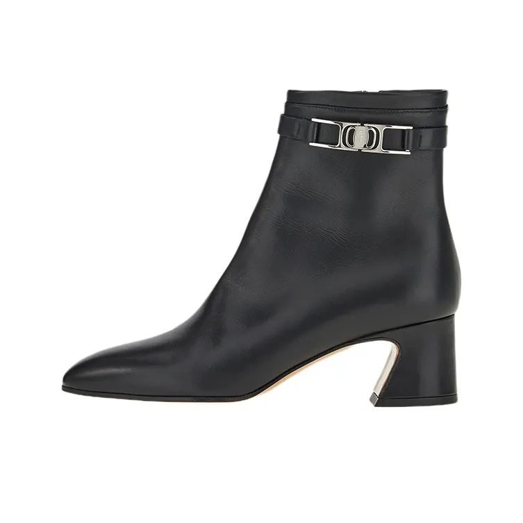 Ferragamo Vara Ankle Boots Women's Low Top Black