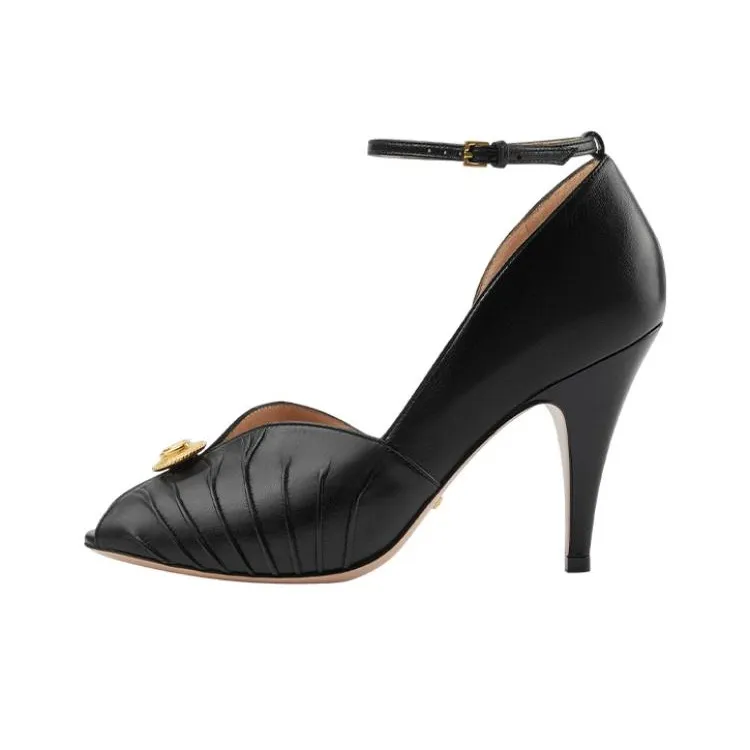GUCCI Logo plaque 95mm Leather Sandals