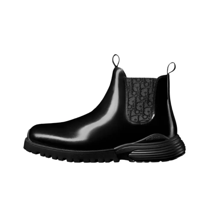 Step Up Your Style: The Allure of Dior Combat Boots Step Up Your Style: The Allure of Dior Combat Boots