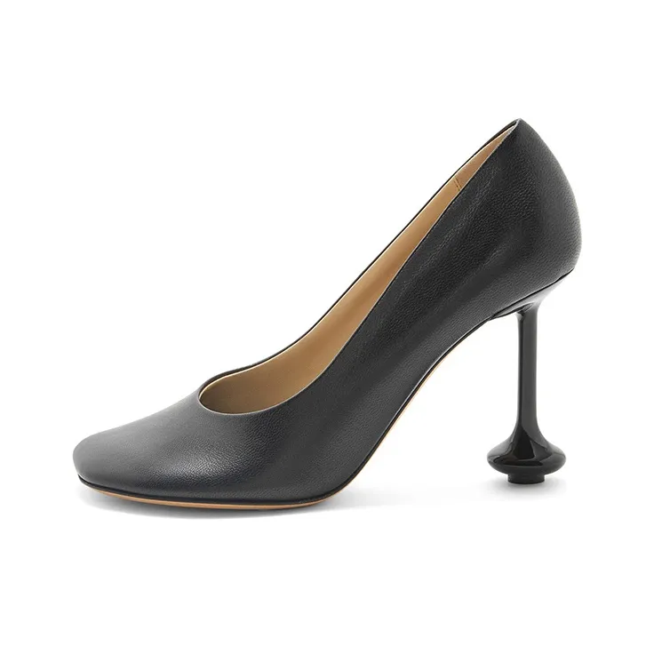 LOEWE Toy Leather Pumps