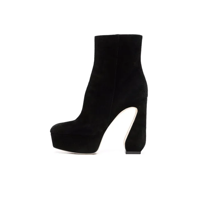 Step Up Your Style: The Best Rossi Leopard Boots of 2025