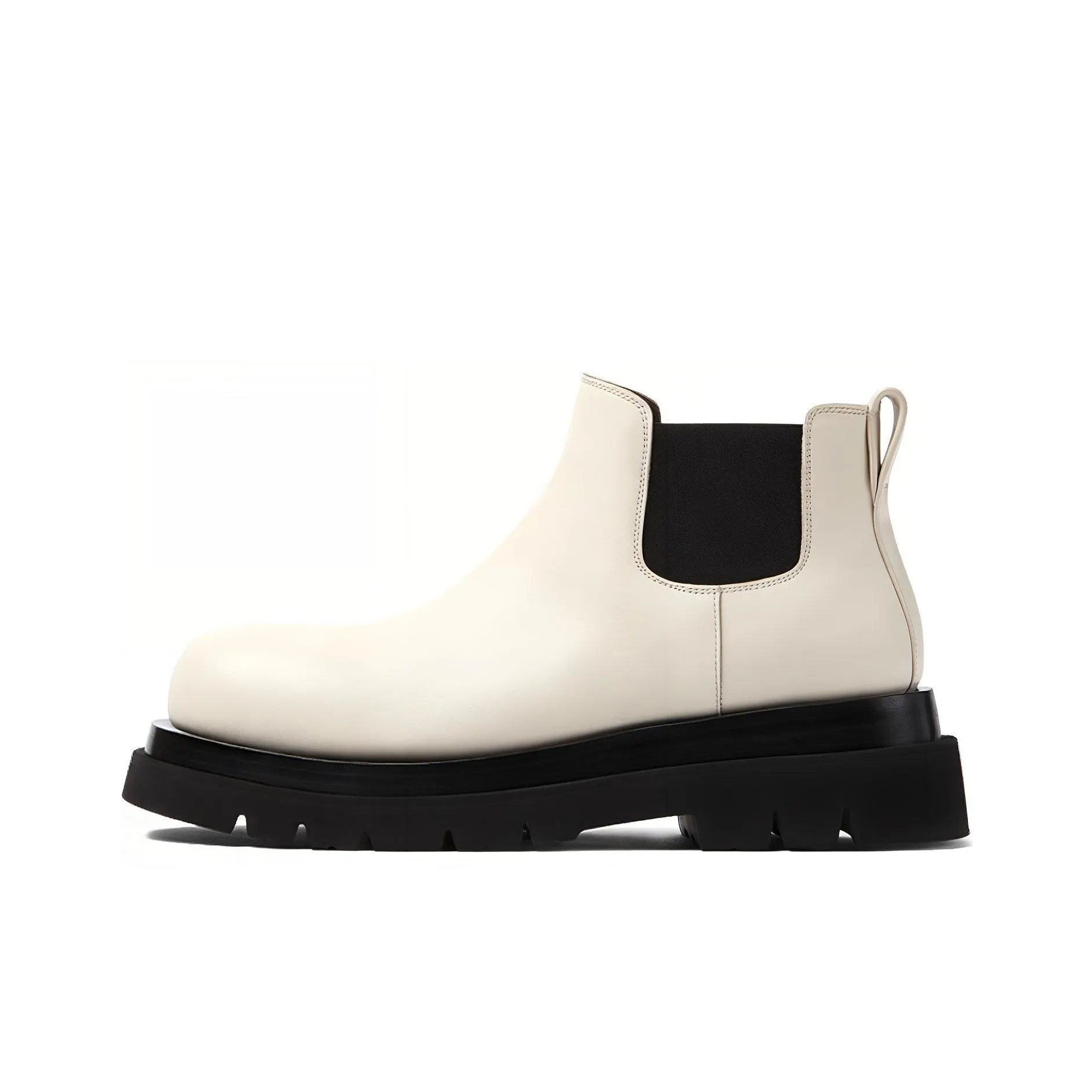Bottega Veneta Lug Chelsea BV Ankle Length Chelsea Boots Men's White Black
