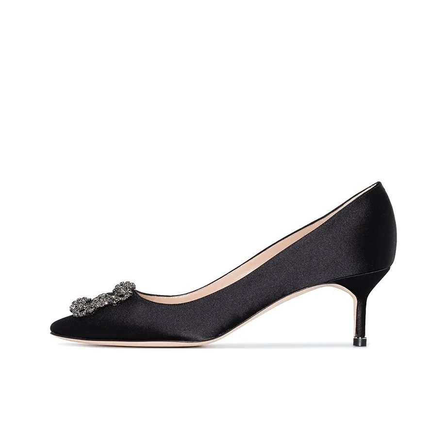 MANOLO BLAHNIK Hangisi Silk Satin Pumps