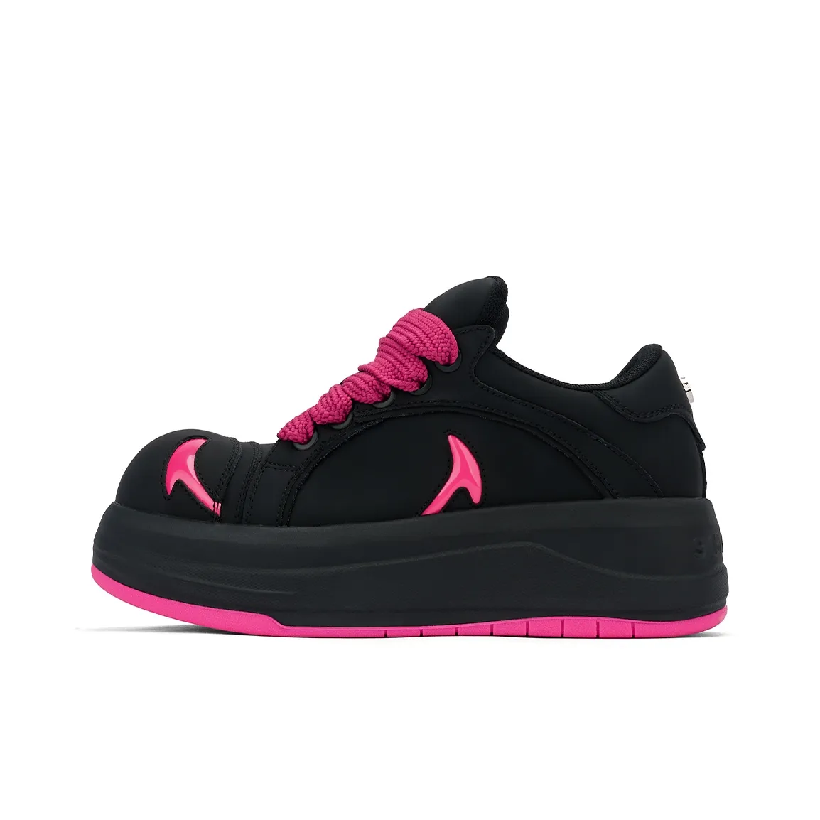 SMILEY White Whale Series Low Top Skateboard Shoes Women's Raspberry Filling
