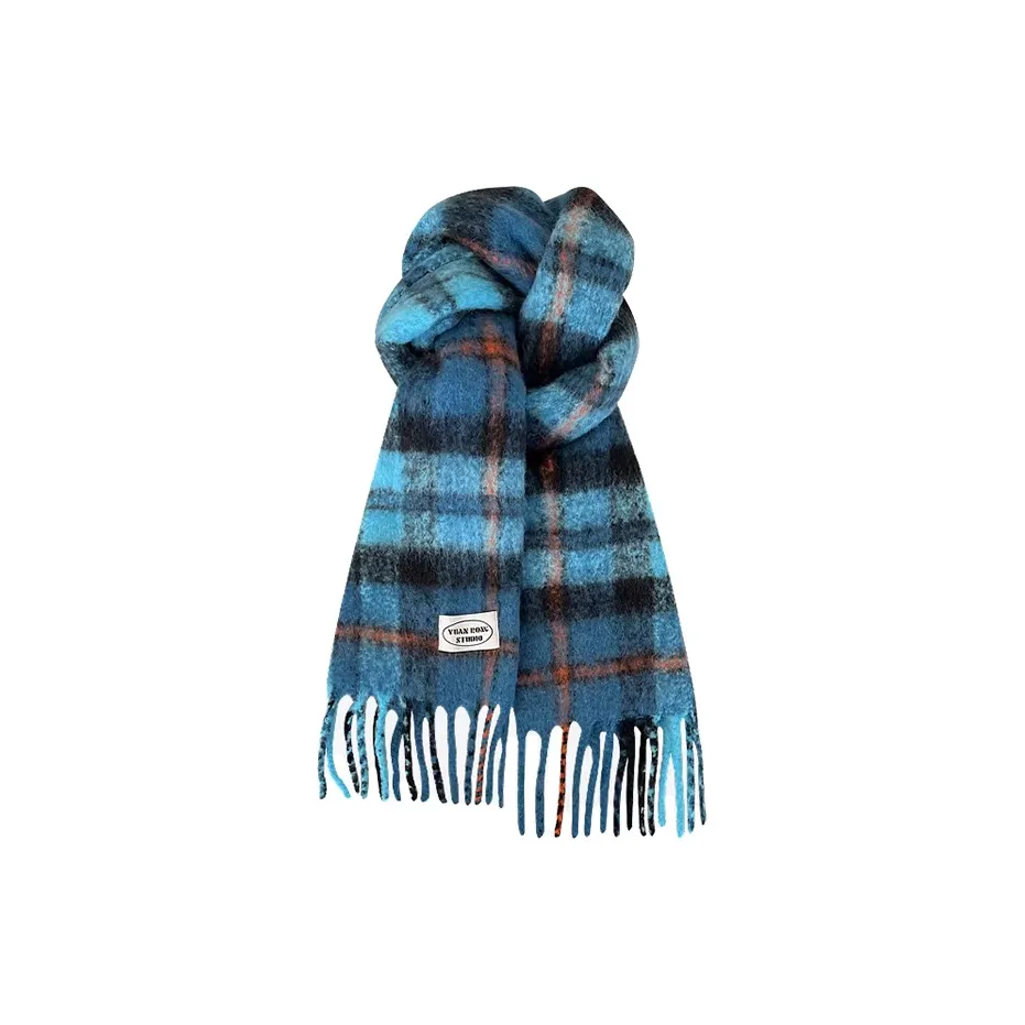 Lanza Knit Scarves Unisex