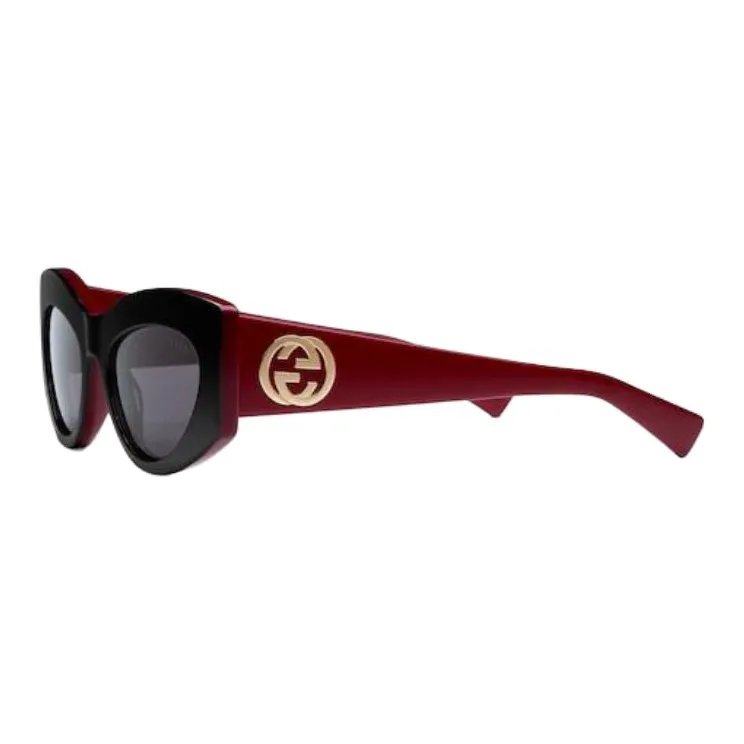 GUCCI Cat eye Frame Sunglasses