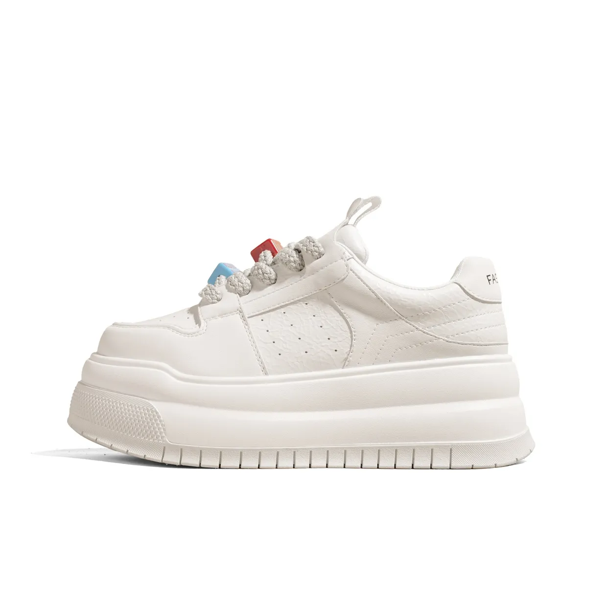 KODI Lightweight And Breathable Low Top Skateboard Shoes Women's White