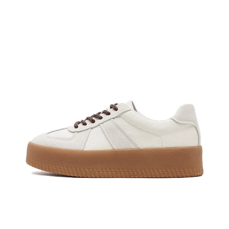 Staccato Толстый Молоко Каблук-платформа Низкие Кроссовки для скейтбординга Женские Белые