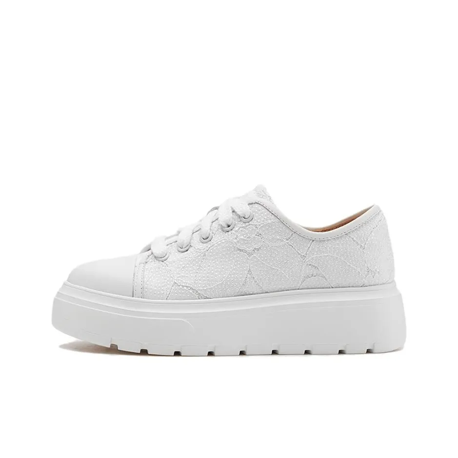 Le Saunda Lightweight Height Increasing Low Top Casual Shoes Women's Ecru