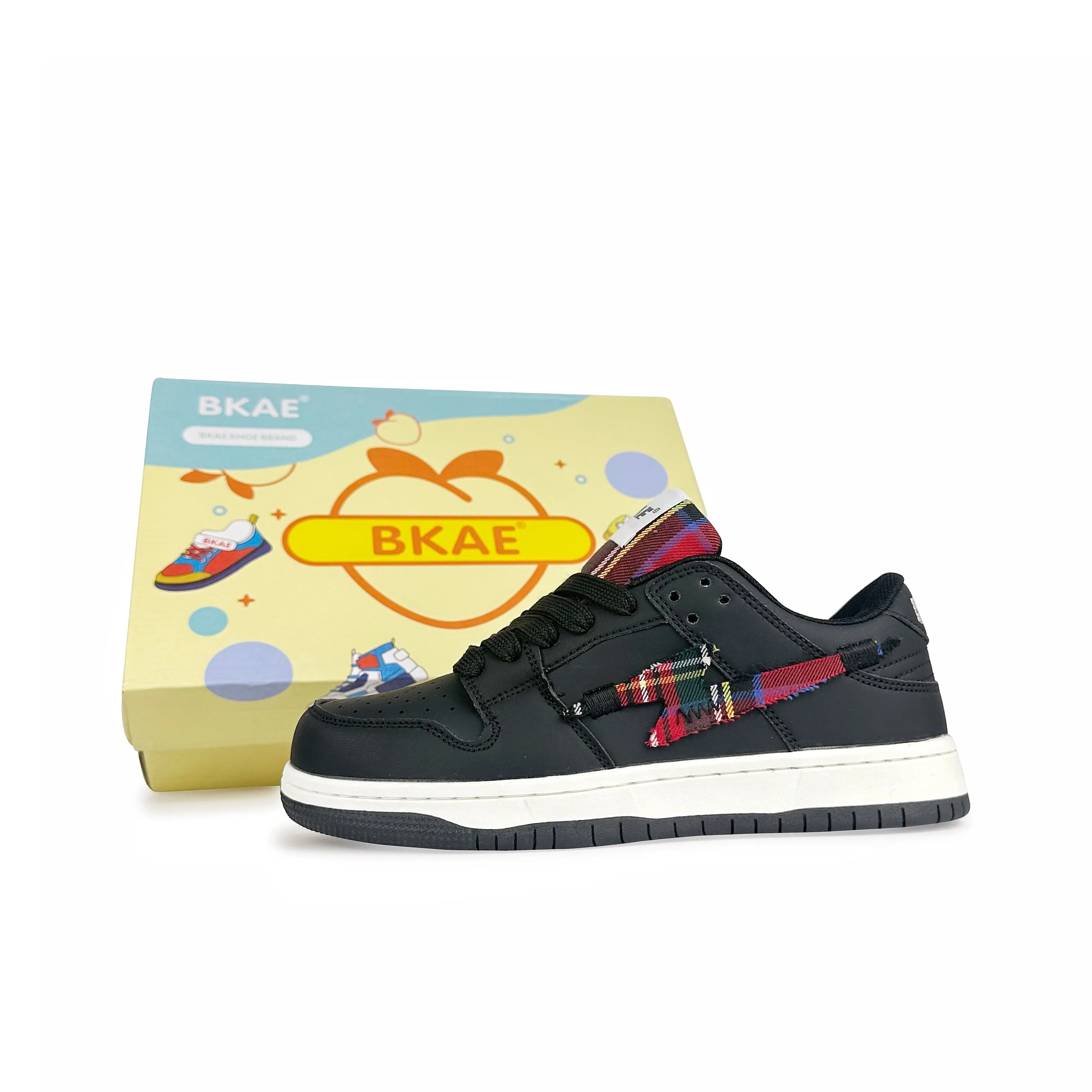 BKAE Slip-resistant Abrasion-resistant Lightweight Low-Top Skateboard Shoes Unisex Black Red BKAE Противоскользящие Устойчивые к износу Легкие Низкие Кроссовки для скейтбординга Унисекс Черный Красный