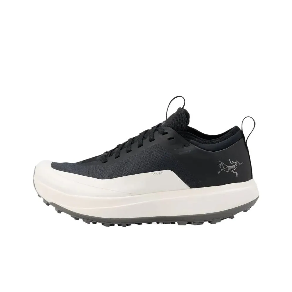 Arcteryx SYLAN Slip Resistant Low Top Running Shoes Men's Black