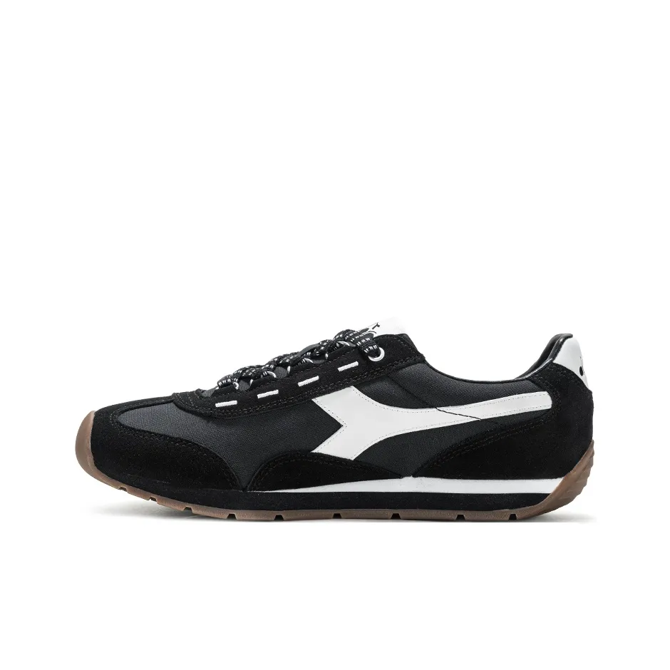 Diadora Abrasion Resistant Low Top Casual Shoes Unisex Black