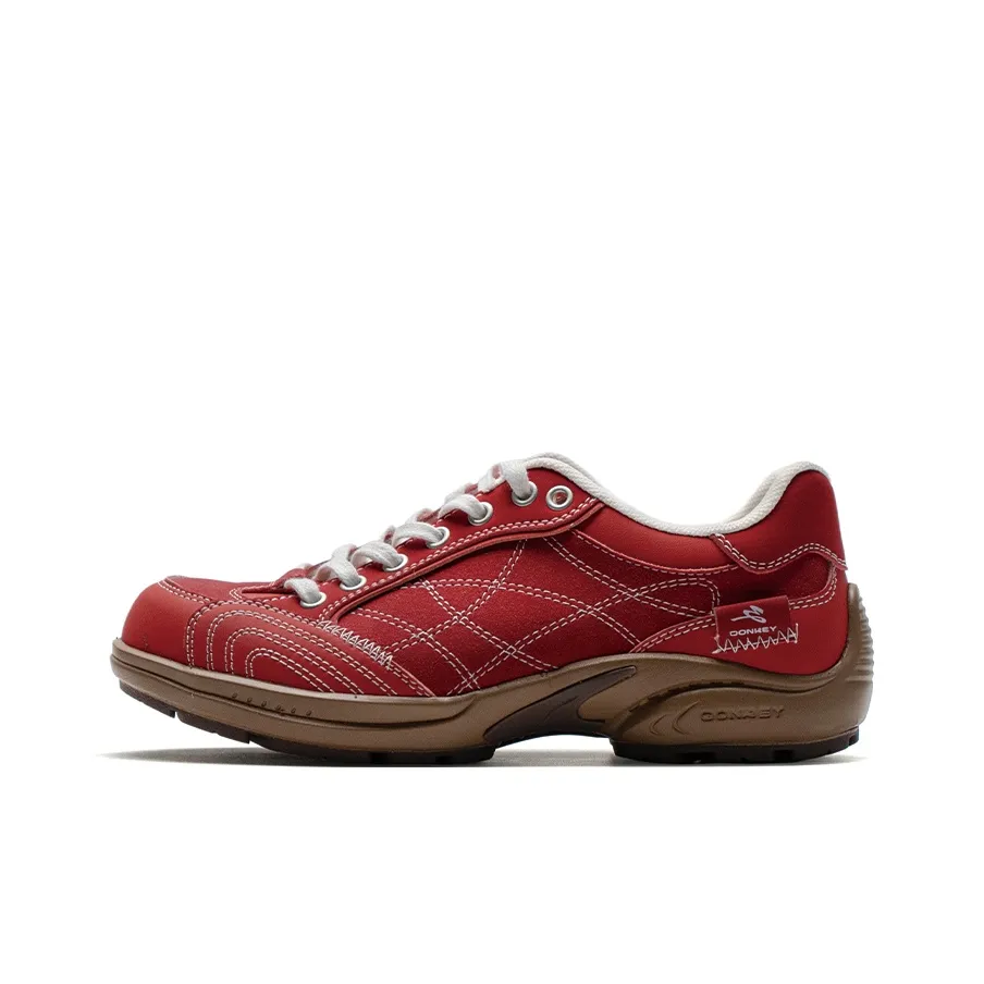 Parmi toutes ces running monochromes