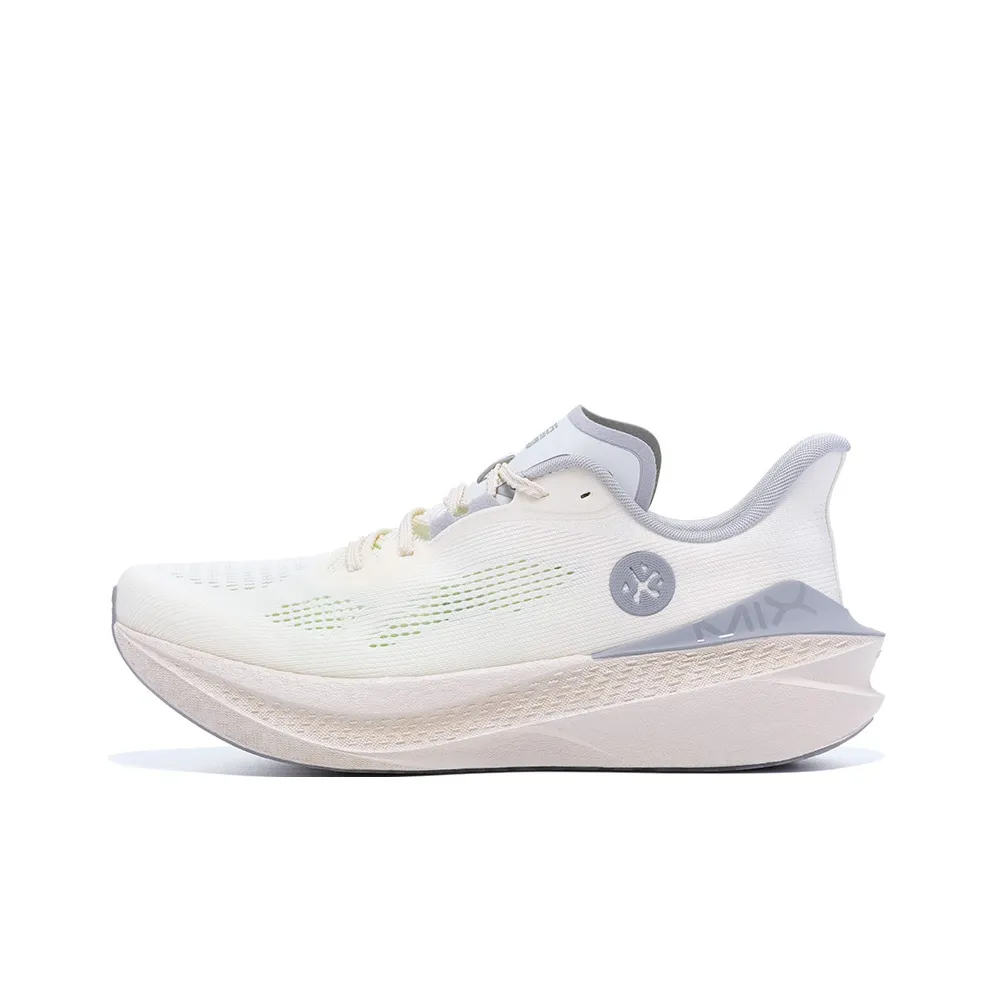 BMAI Jingtan Mix 2.0 Mid Top Running Shoes Women's White With Beige Gray