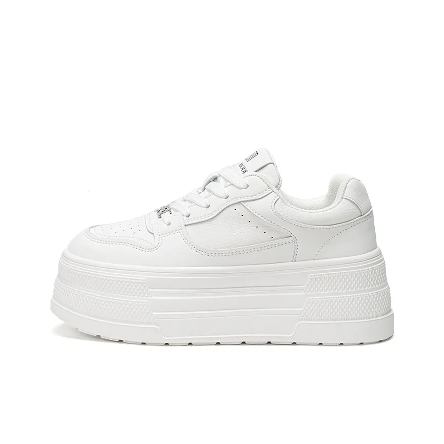 EXULL Q Height Increasing Abrasion Resistant Lightweight Low Top Skateboard shoes cereza Women's White