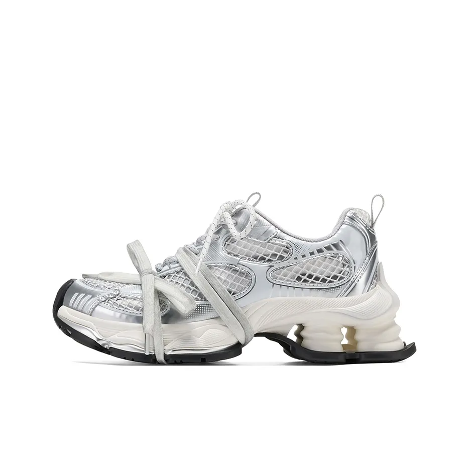 GG CC Techwear Platform Casual Shoes Anti Slip Wear Resistant Low Top Distressed Chunky Sneakers Women's Silver