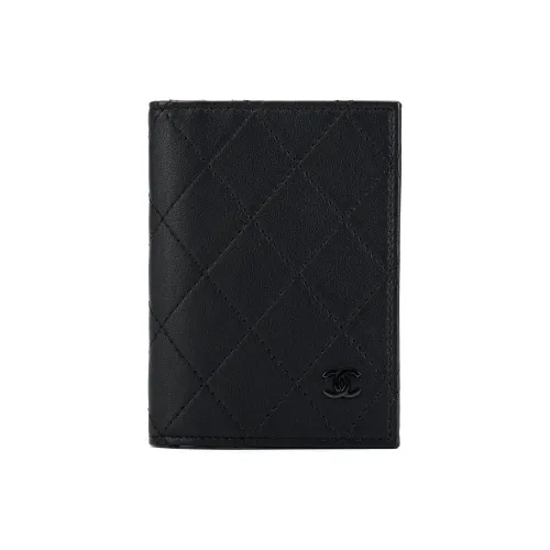 CHANEL Женские кошельки