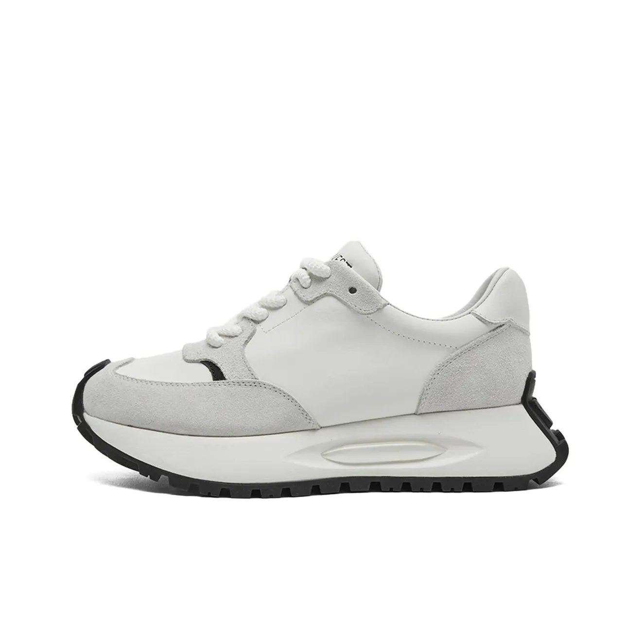 NINE WEST Low Top Casual shoes Capris Women's White