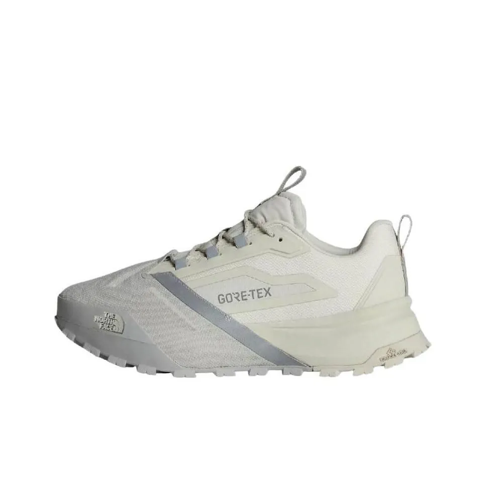 THE NORTH FACE Summit Offtrail Противоскользящий Устойчивый к истиранию Низкий Топ Походная обувь Унисекс Белый