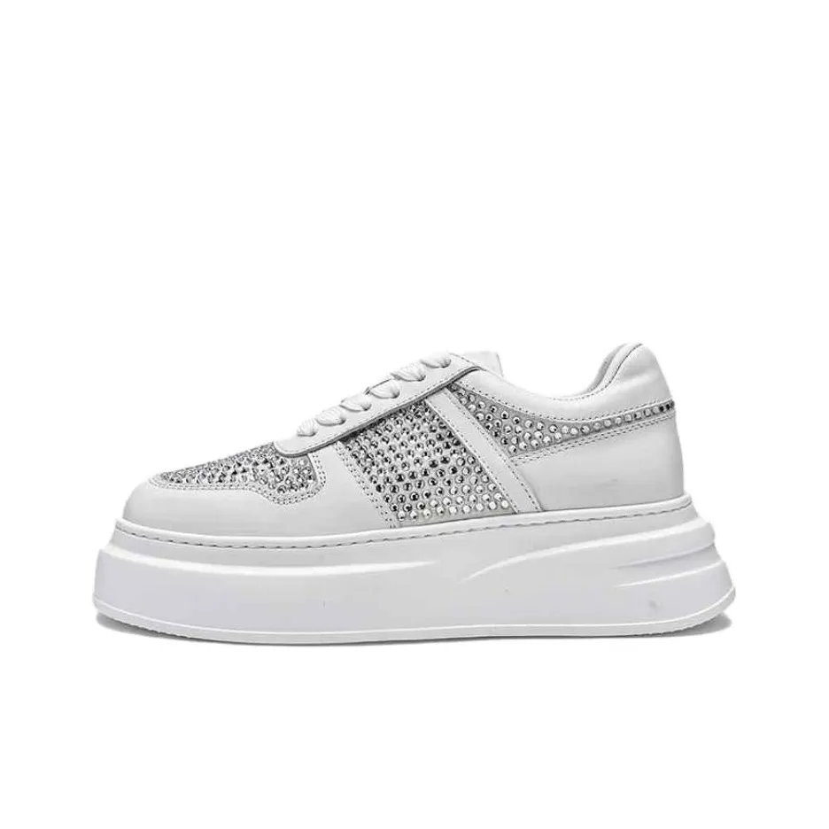 M COUTURE Низкие кроссовки для скейтбординга Женские Белые