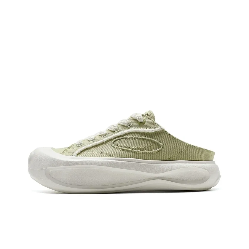 XTEP Легкие Дышащие Увеличивающие Высоту Низкие Кроссовки для Скейтбординга Женские Изумрудно-Светло-Зеленые