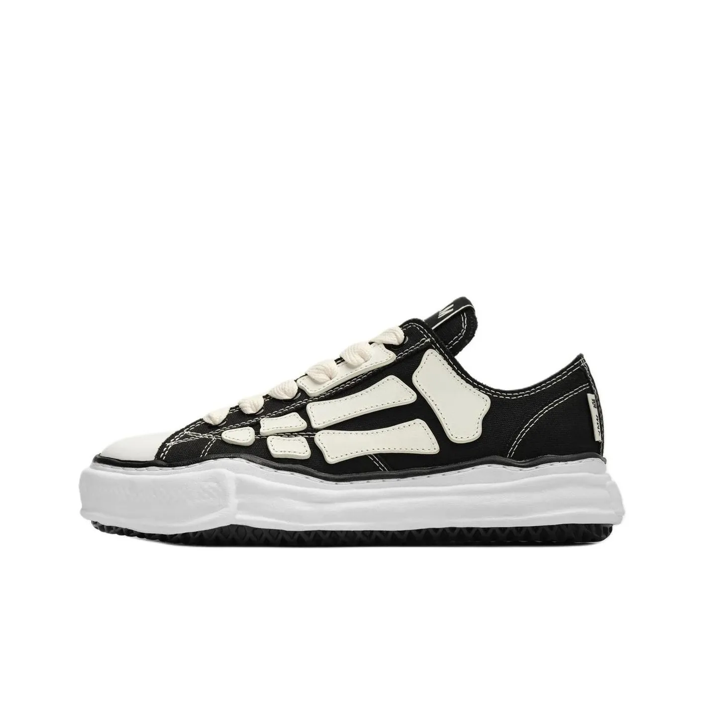 Rabatt auf ausgewählte Sneaker