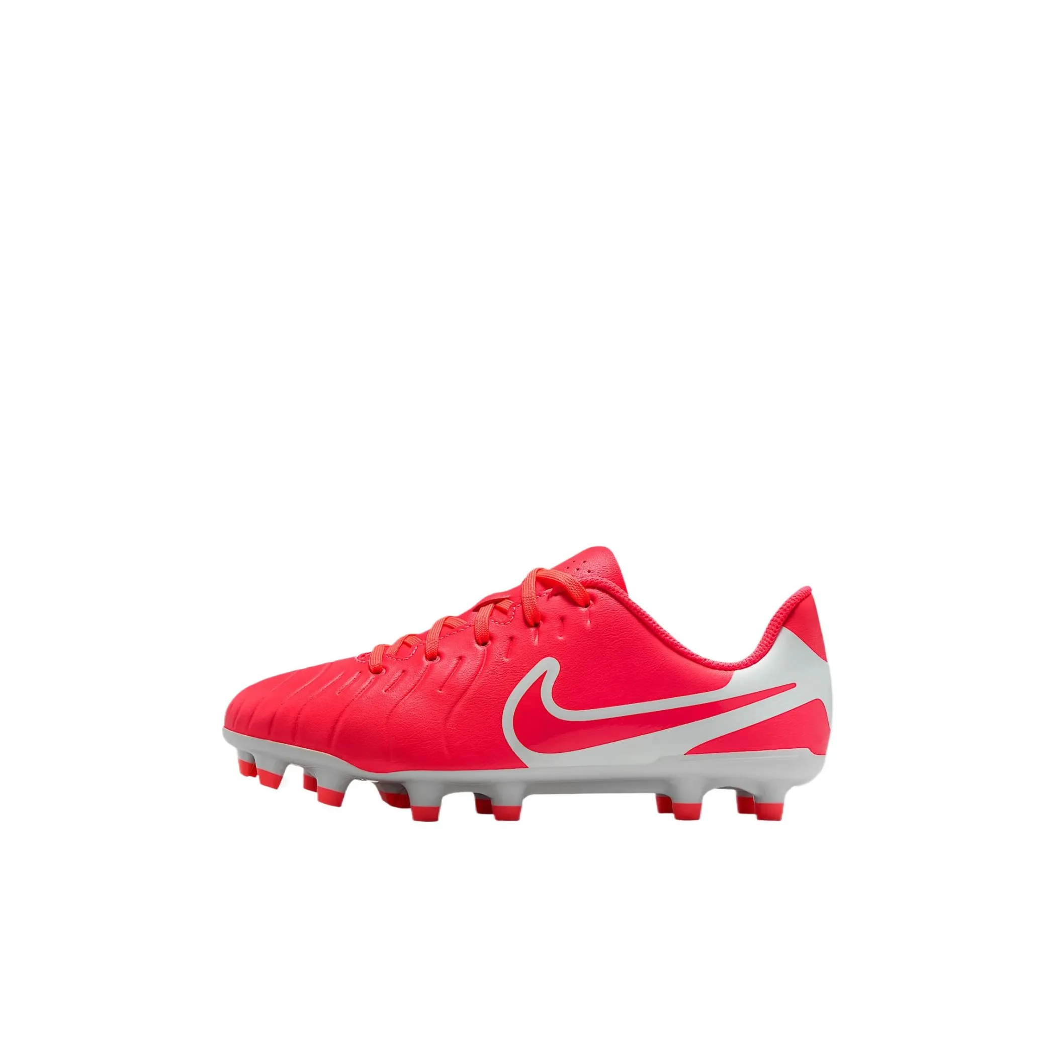 Детские футбольные бутсы Nike Tiempo Legend 10 Club красные и белые для детей