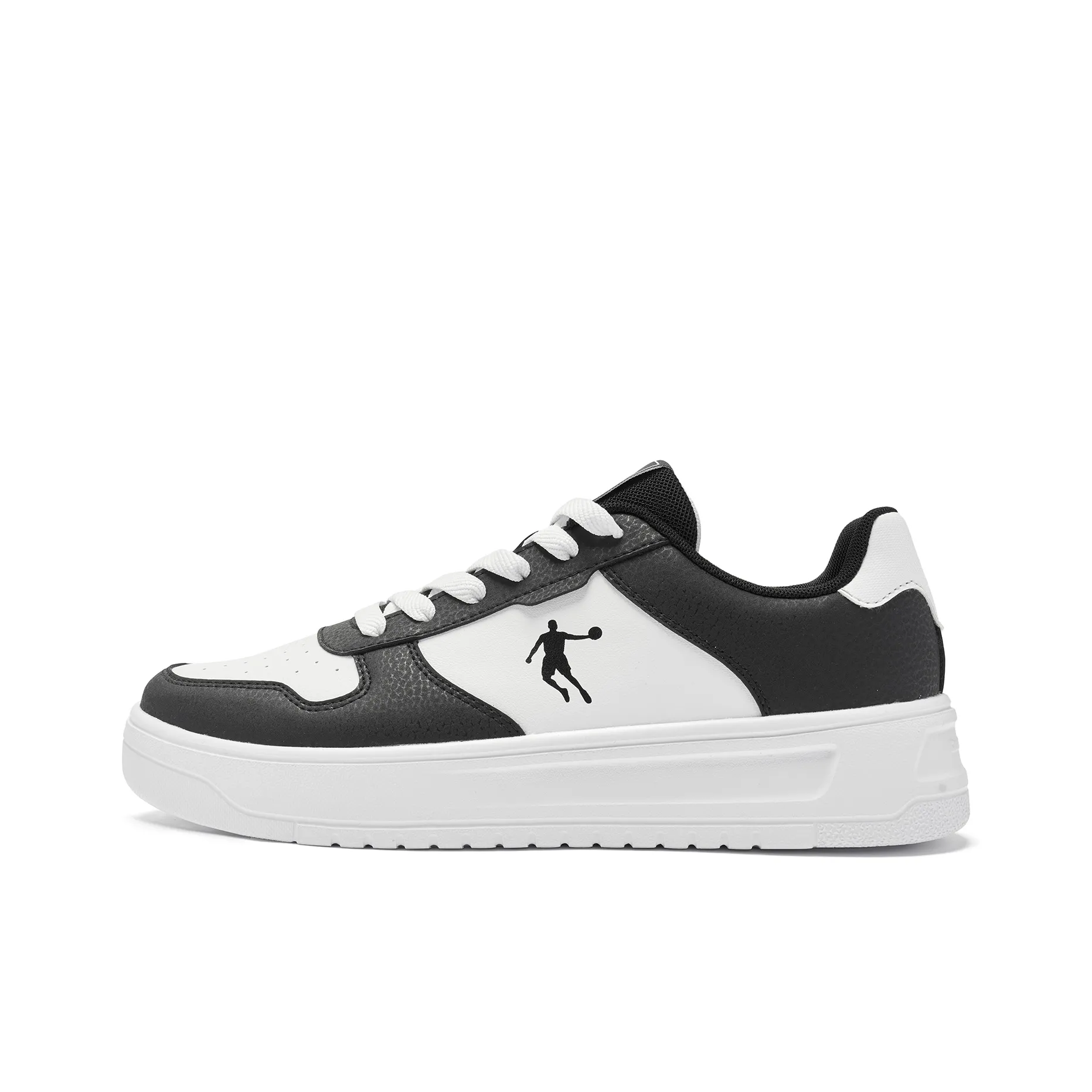 QIAODAN Anti-Slip And Wear-Resistant Breathable Low-Top Skateboard Shoes Men's White Black