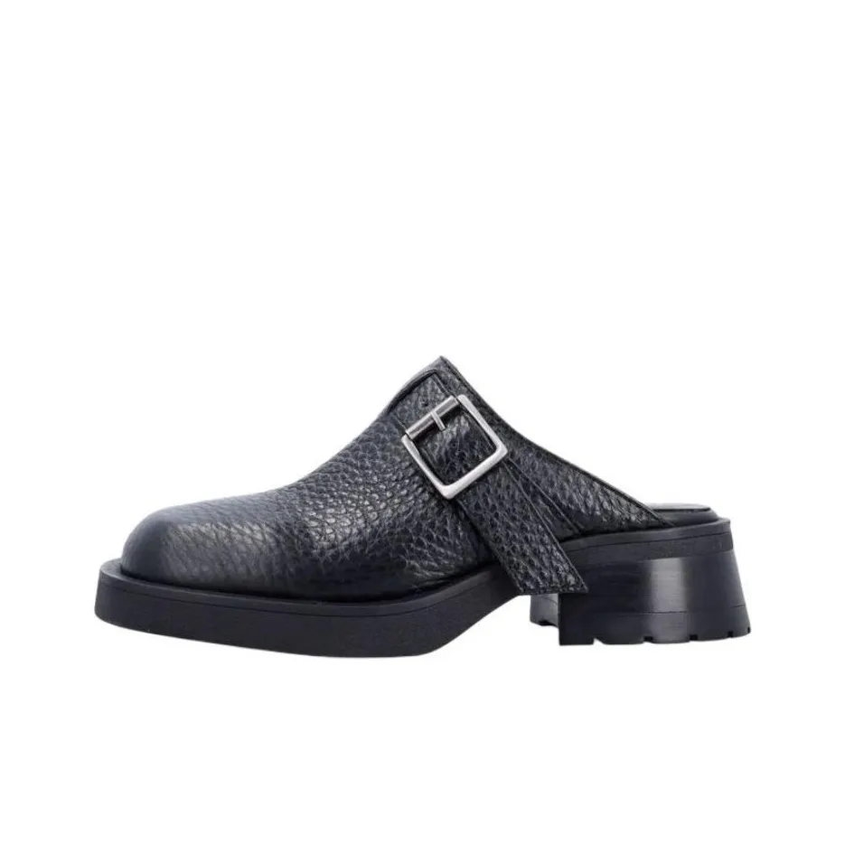 MIISTA Rubber Sole Closed Toe Slippers Women's Black