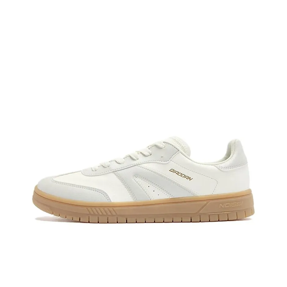 QIAODAN Leave Slip-Resistant Low-Top Skateboard Shoes Men's White Gray