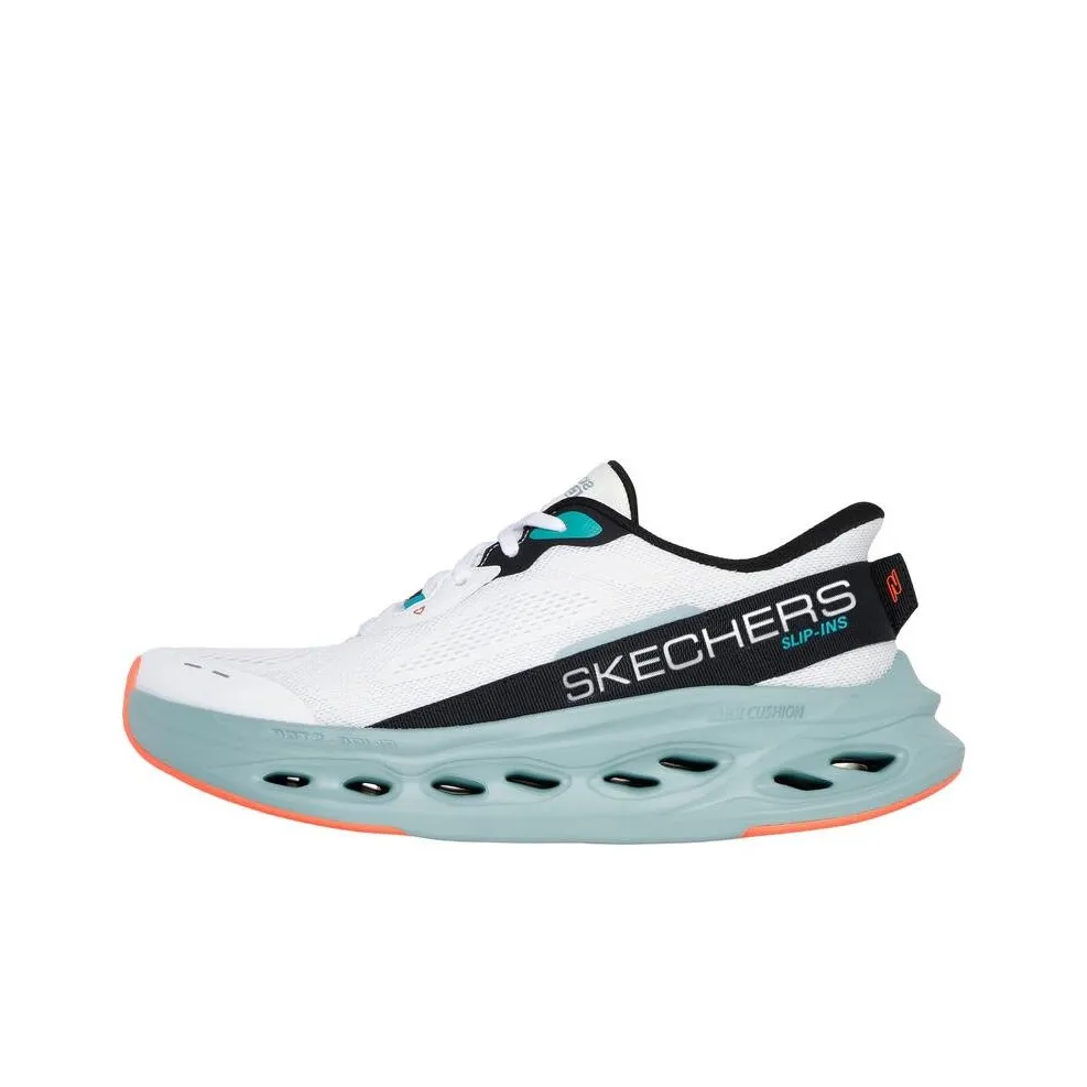 Skechers Max Cushioning Беговые кроссовки Мужские Белые