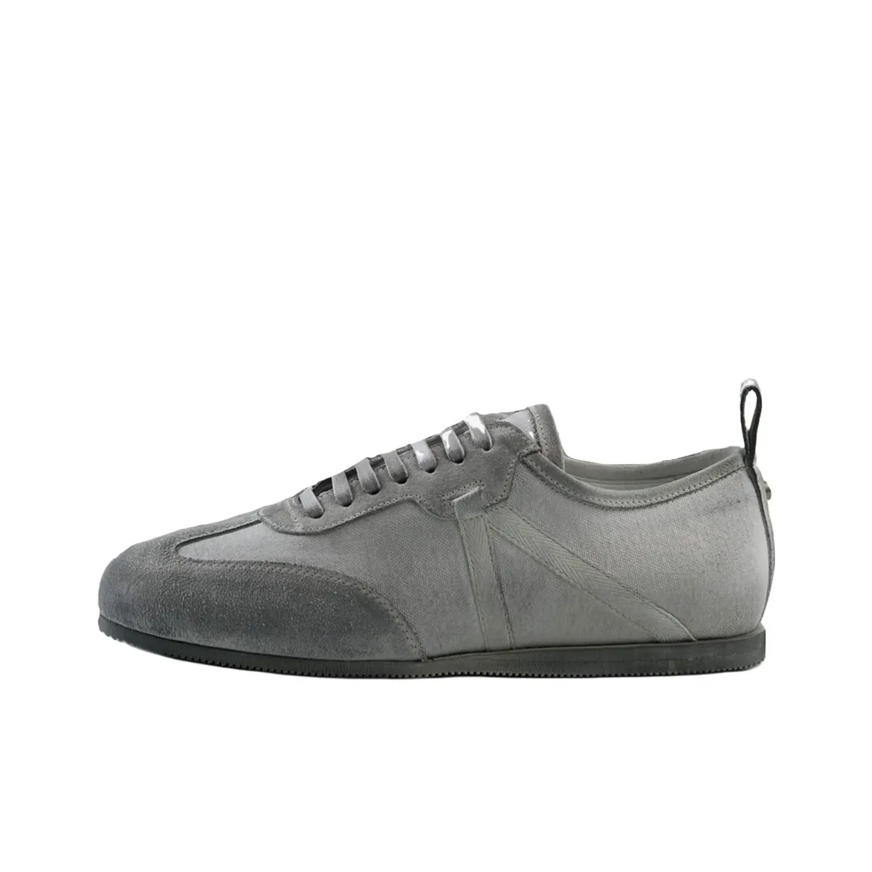 Ann Demeulemeester Low Top Casual Shoes Women's Gray
