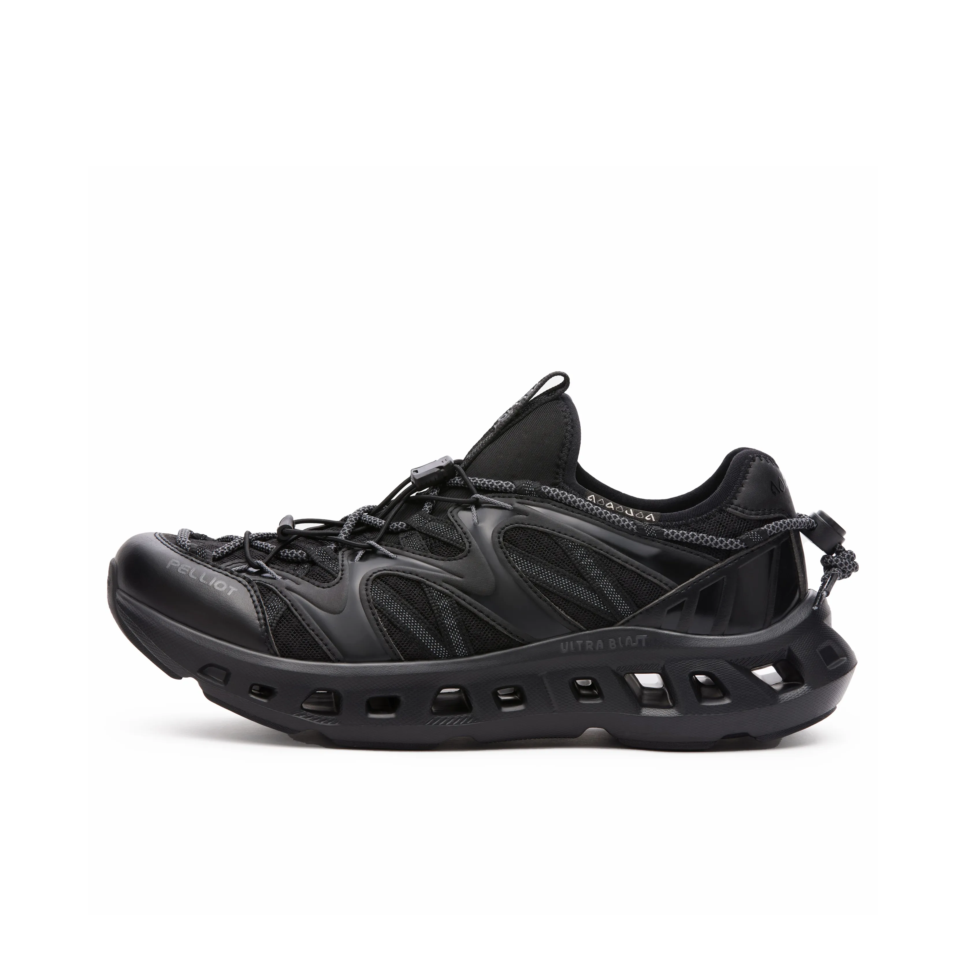 PELLIOT Slip Resistant Waterproof And Breathable River Trekking Shoes Men's