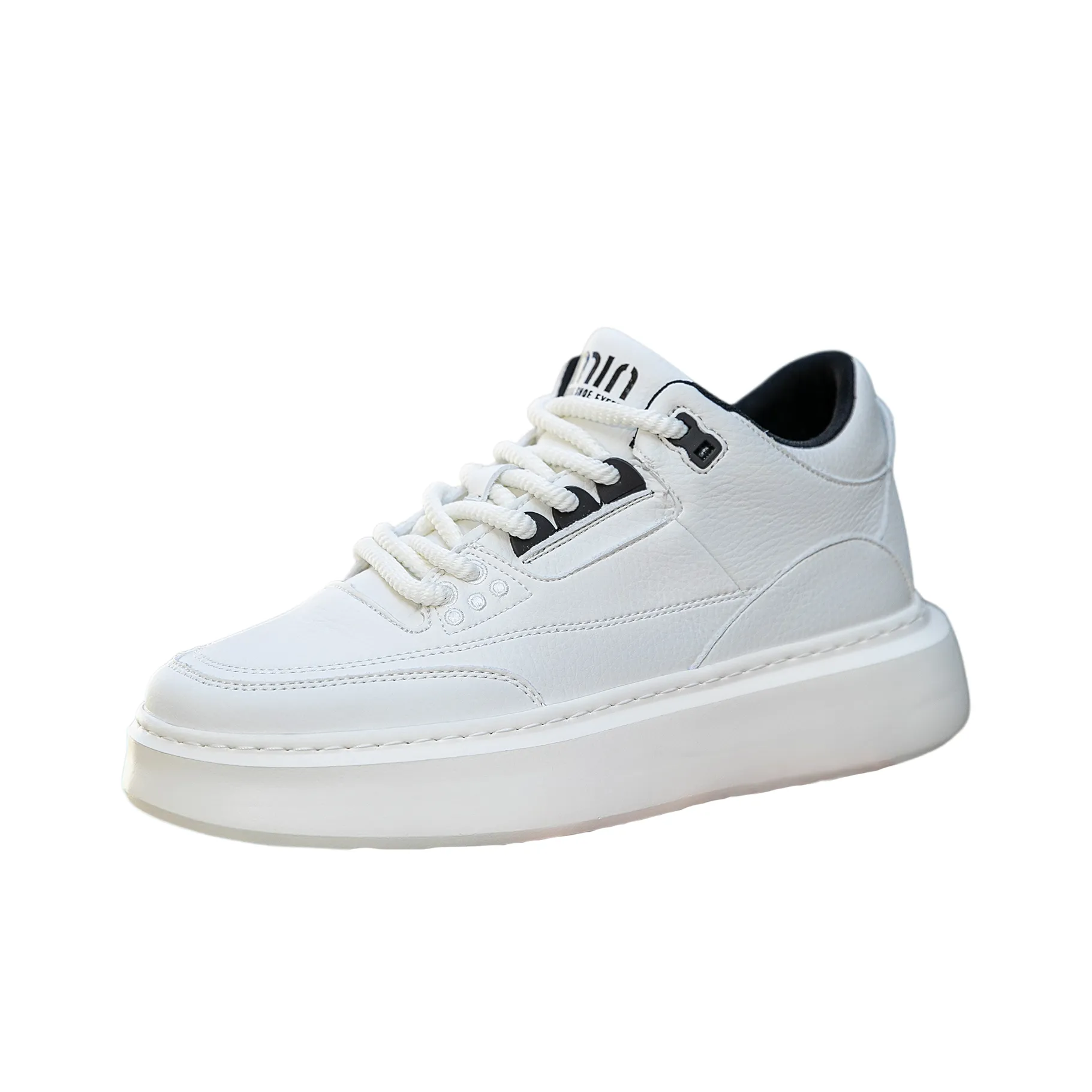 SAIFEINU Cushioning Breathable Moisture-Wicking Mid-Top Skateboard Shoes Unisex