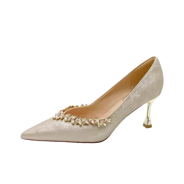 Xingdiman Узкий каблук Высокие каблуки Женские Шампанское