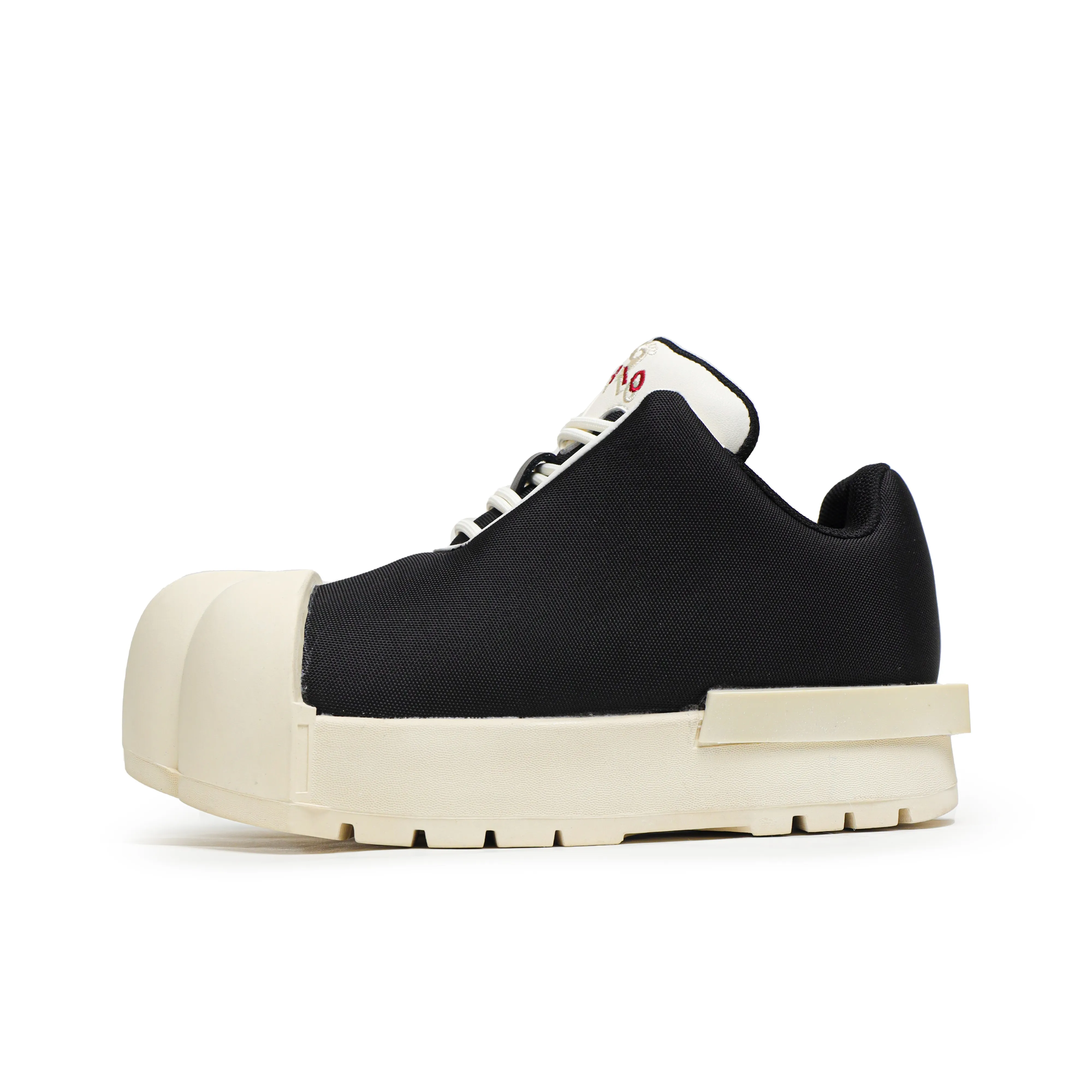 ESTEE GEEA Low Top Casual Shoes Unisex White Black