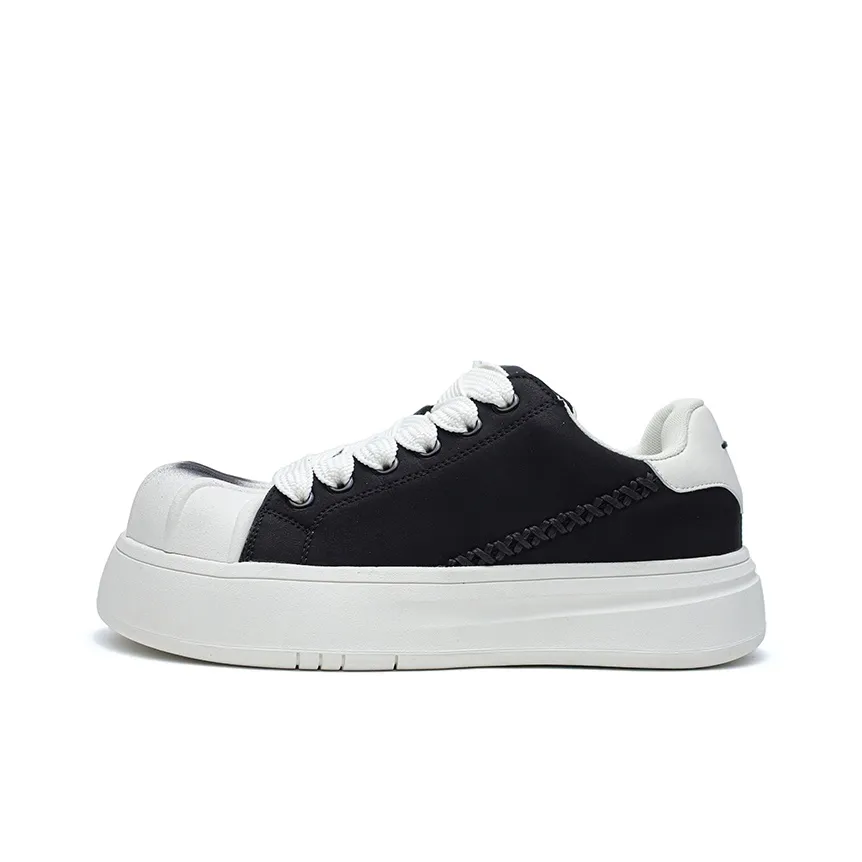 ESTEE GEEA Low-Top Skateboard Shoes Unisex White Black