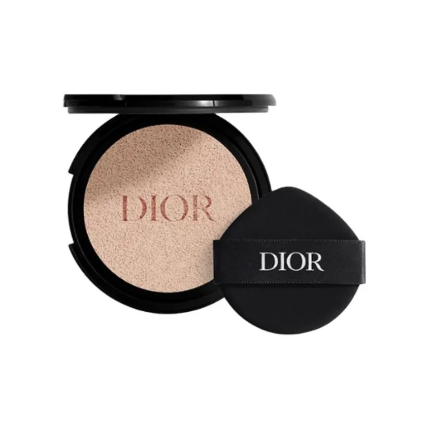 DIOR Мягкий матовый заменный крем для макияжа маскирующий цвет лица 13 г